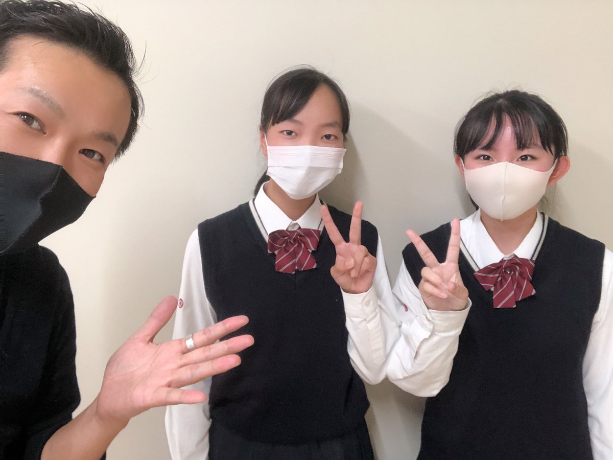 Fm宝塚 アドバンスレディオ 年4月 Twitterissa クラブアワー 宝塚市内の中学校のクラブ活動を紹介するコーナー 今回は 御殿山中学校 美術部の登場です 18 45ごろからのon Air Fm宝塚 アドバンスレディオ 御殿山中学校 美術部