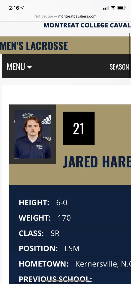 harbeezzy's tweet photo. This is what college does to a person in 4 years. Big changes https://t.co/sfLdaTMQpQ