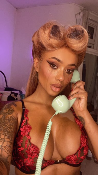 Oh yeah this was my Halloween costume x https://t.co/GtjWhfo92B<a href="/tag/onlyfans"class="tags"><span>#onlyfans</span></a><a href="/tag/freesubscription"class="tags"><span>#freesubscription</span></a>