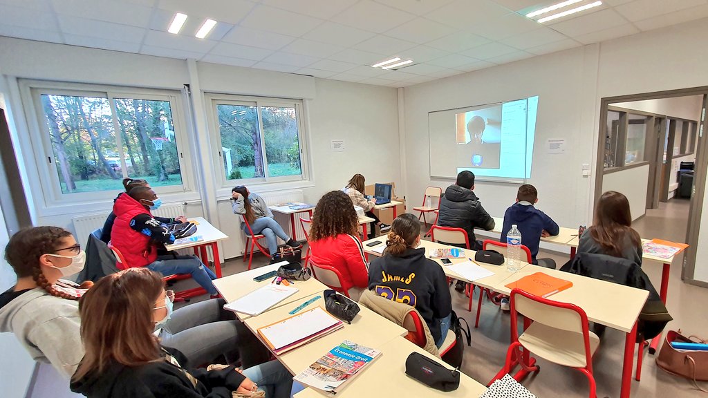 Lautreamont65's tweet photo. Pour les enseignants a risque, #teletravail avec enseignement à distance pour les classes...#adaptonsnous #protegeonsnous....#ordilib @DaneTlse @Occitanie @actoulouse @DSDEN65 https://t.co/GIlipL61ZX