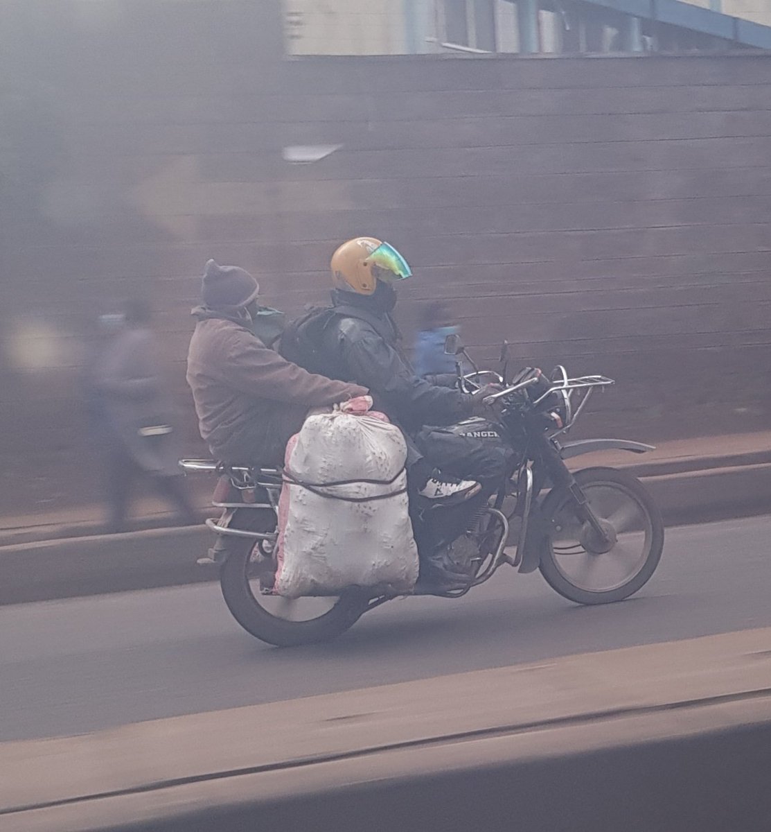 kaboss2's tweet photo. Life is a hustle.....captioned this along thika road https://t.co/x6WGsQ1HnM