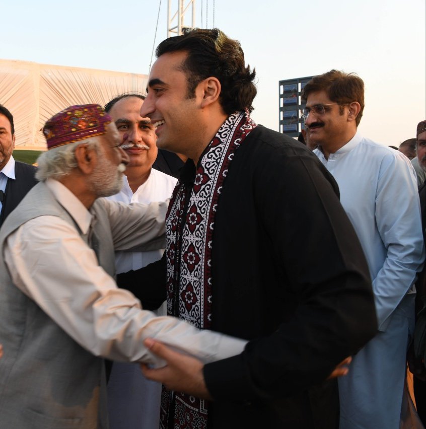 GulMJakhrani's tweet photo. No doubt this kind of #Love from people of #Gilgit_Biltistan is unforgettable,also People of Pakistan Loving you just like people of #GB, because you are #Prince of pakistan and son of #SMBB therefore childrens, youngester & oldest people #Like_Me #LoveYou My Dear Chairman. https://t.co/Zcf6KgblNz