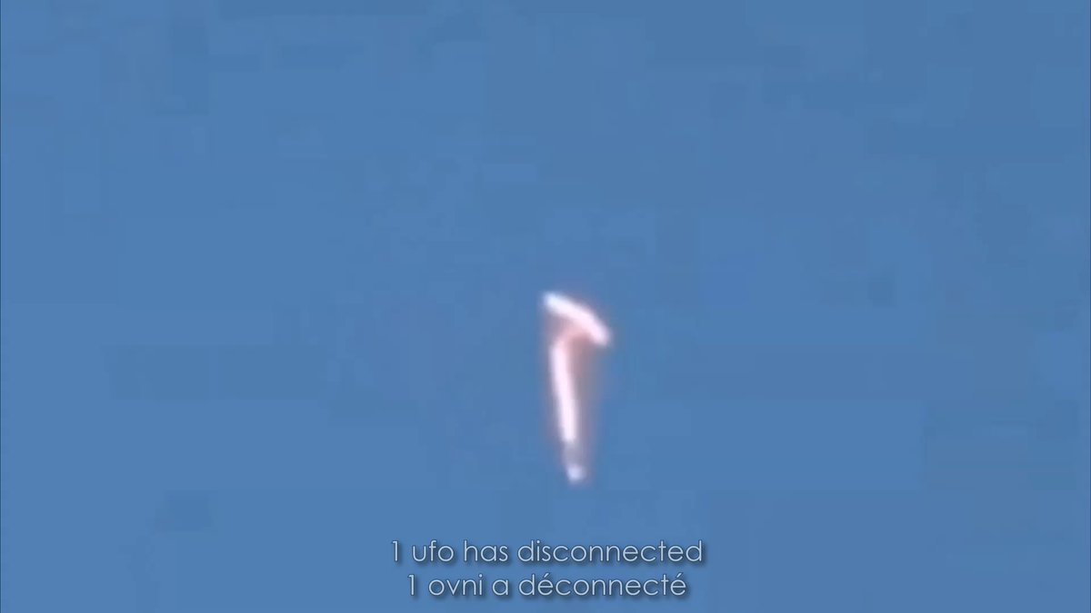GiavedoniEric's tweet photo. Incredible! 2 Snake Objects Ejects Orb Captured Over Trenton, Nov 4, 2020
https://t.co/i7VpcdeSrc
#mystery #NASAExpeditions #UFO #cnn #guardian #Independent #HISTORY #HistoryBlueBook #DailyMirror #Daily_Express #FoxNews #LeHuffPost #9NEWS #BBCWorld #NASAspitzer #StayAtHome https://t.co/KDd48xXzHJ