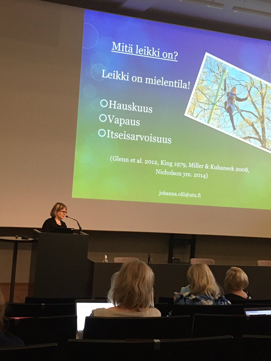 Elina Weckström tweet media