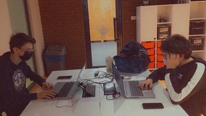 AsklepiosFll's tweet photo. İşimiz tüm hızıyla devam ediyor🙂. (Our work continues at full speed🙃.) #FLL #FLLTurkey #legoeducation #design #replayFLL #asklepios #bilimkahramanları #technology #legoteam #LEGO @umutsalgin @bk_manisalise @BKManisaLise @pekgoz_harun @BilimKahraman @CemMaviengin @zzafererkan https://t.co/ZOd1YZoljT