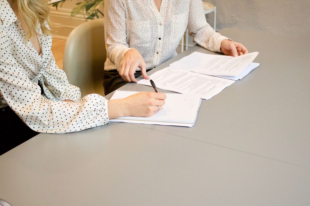 OMCChat's tweet photo. 5 Interview Mistakes You May Be Making from thrive - Not all inclusive, but good points. #OMCchat https://t.co/CtMfkkTsQJ https://t.co/SAZM3nbiqJ