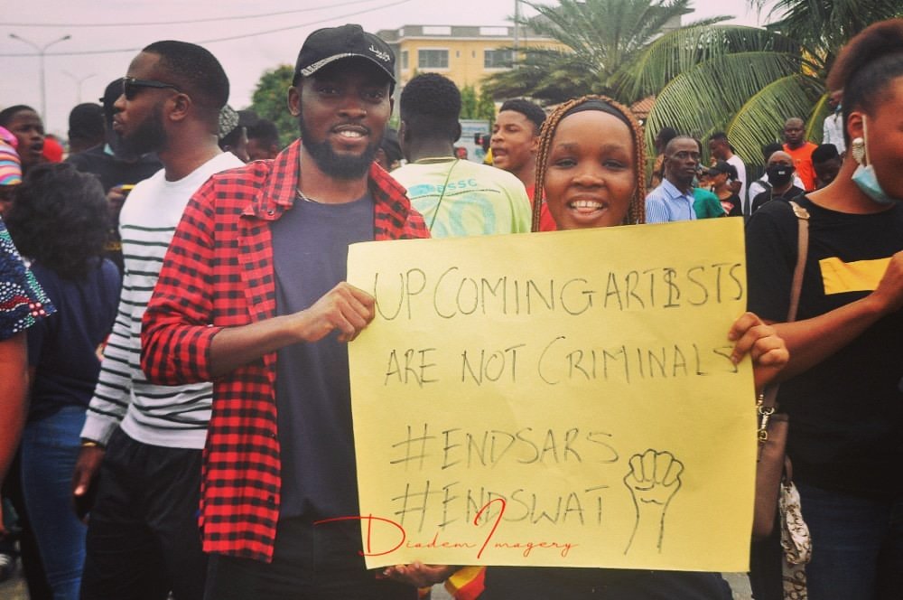 Its #throwbackthursday

#EndsarsAmuwo Diaries 
Day 3

Tag an upcoming artist 
Tag both of them in the picture 

#festaconline #EndSARSImmediately #amuwo #Lagos #endsarsbrutality 
#EndSARS