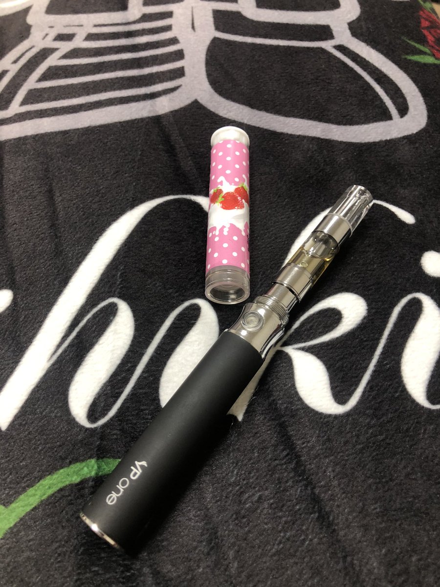 mnnnpisn's tweet image. 今日寝かしつけてくれるフレイバーはウェディングケーキ
↓↓↓
ppb420cbd.base.shop

クーポンコードに【SWAG_neon420】
で5%OFF購入出来ちゃいます🙏
#SWAGLAB @SWAGLABCBD1

#CBD #フレイバー 
#WeddingCake
#ウェディングケーキ