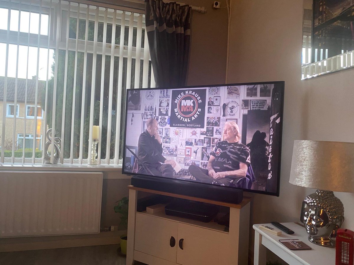 ChitChatJed's tweet photo. Great to see our show with @KrauseArts is still being watched through people’s TV screens. 

This picture was sent in from a house in Johnstone this morning.

To watch though your TV just select YouTube and type in Chit Chat with Jed and Co.

#ChitChatJed https://t.co/1REYJbtkjS