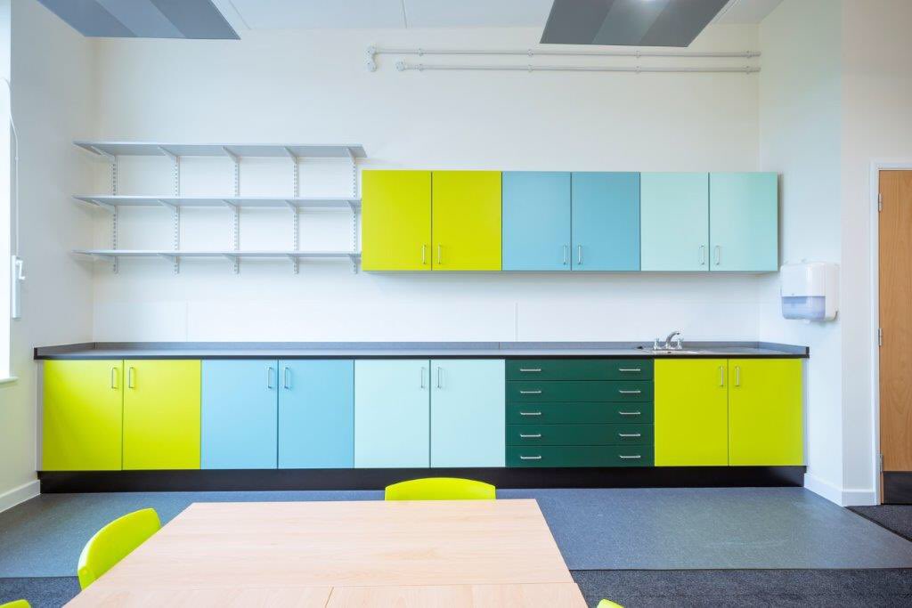 bandkbuild's tweet photo. Our #BKBS team recently completed the new @CherryFieldsSch for @OxfordshireCC and @GLFSchools Our @bandkphoto dropped in to tale a look at the finished product. #webuild #LoveConstruction https://t.co/5Qa5Ih9sLj