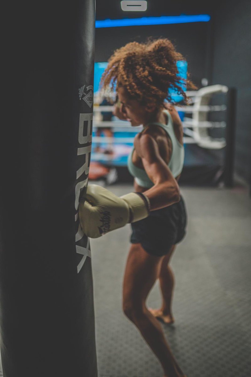 Larafdz13's tweet image. #PizzaPower 🍕💪🏽💥