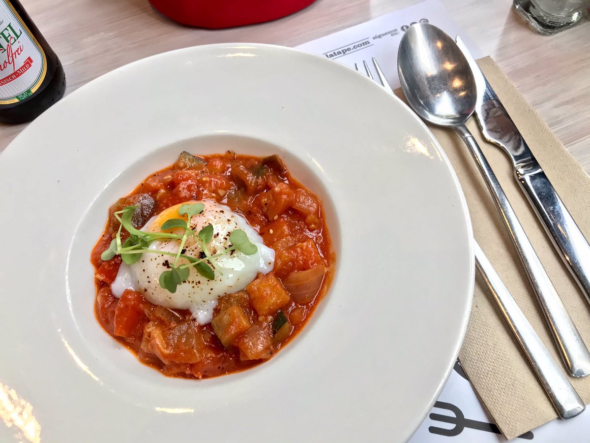 <a href="/LaTapeMadrid/">La Tape</a> .
Si estás por el centro y tienes hambre no dejes de venir.

Son gente bien, tienen cuidaico... y está todo muy rico!