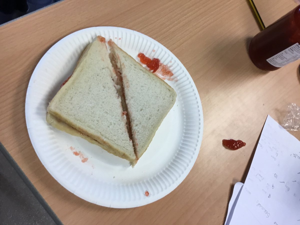 sunnyside_ps's tweet photo. Yesterday in P7b we were continuing our focus on #codingwithoutcomputers by creating #Algorithms for sandwich making. Here are a few of our examples, as you can see it wasn’t as easy as we’d imagined ☺️ #code https://t.co/4Lp6KXjYyf