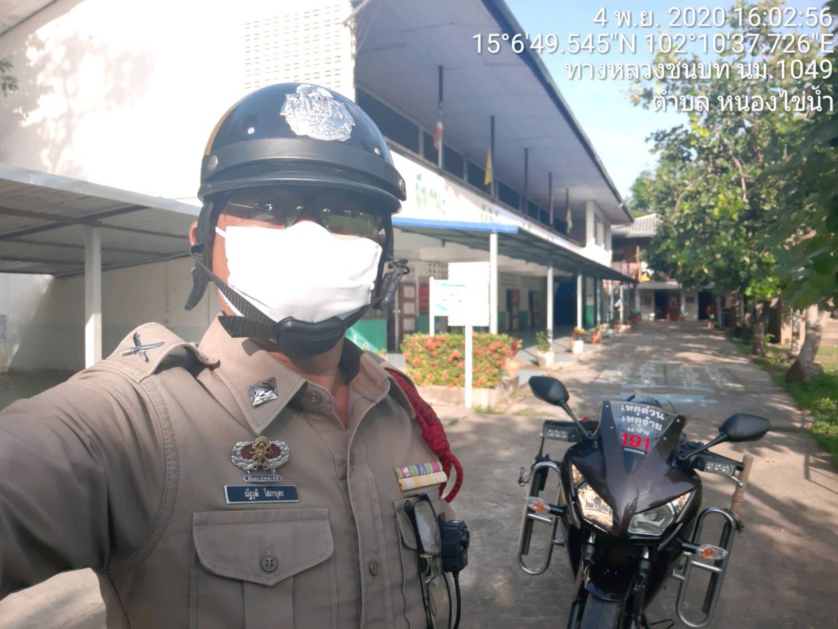 PoliceChoho's tweet photo. ๕ พฤศจิกายน ๒๕๖๓ ทุกๆวันที่หน้าโรงเรียน#สายตรวจตู้ยามประจำตำบล(สภ.จอหอ) https://t.co/pfIRJHbwJN