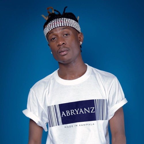 97fmRadiocity's tweet photo. #MidMorningMagazine with @SammyWetala 

#Np BYENYENYA @FFameica  

#LoveLifeLoveMusic #WhereTheFunIs https://t.co/iQVdZBO5AM
