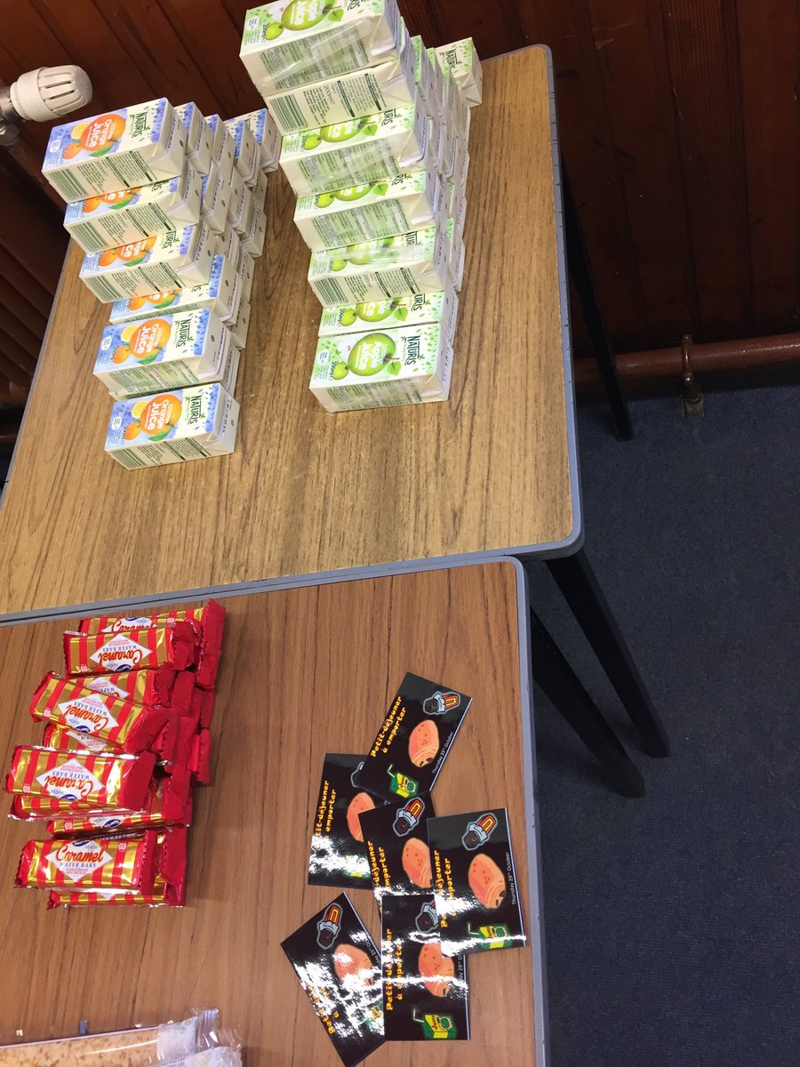 modern_perth's tweet photo. Petit-déjeuner à emporter ready for collection from Mod Lang ⁦@perthacademy⁩. Make sure to bring your voucher! Well done fir collecting enough Euros to biy this #resilience #planningforward #RewardYourself https://t.co/cp9RK4DBP2