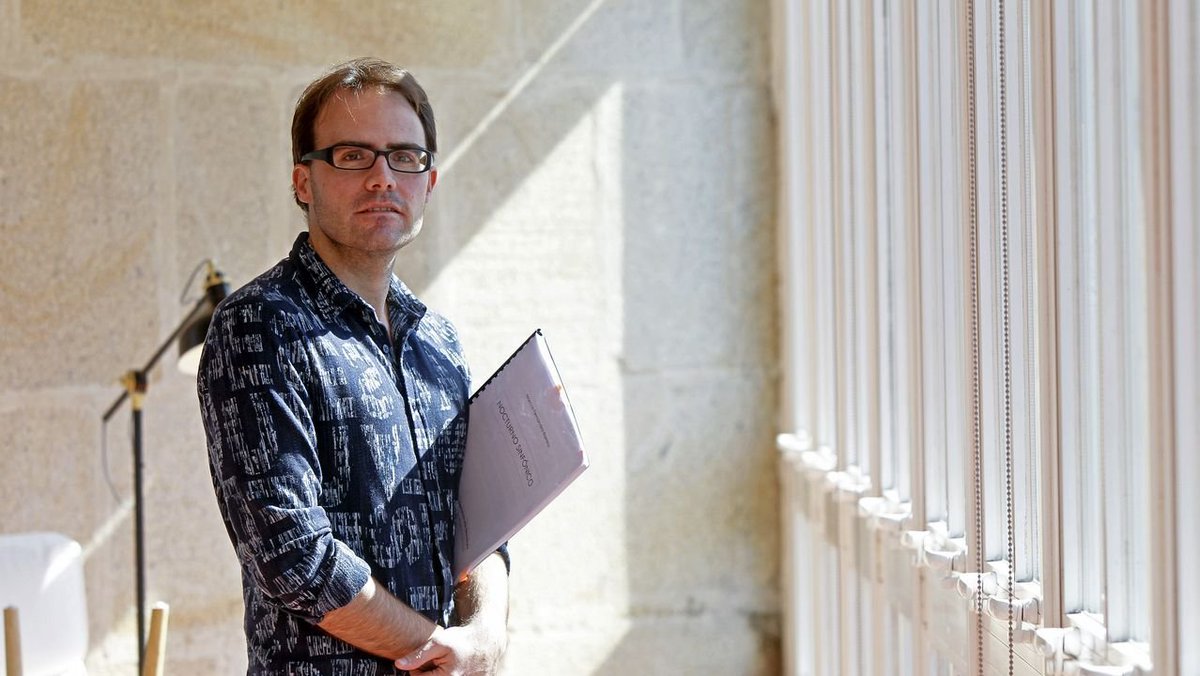 RevistaMusCat's tweet photo. El compositor @MusMarcos estrena en línia aquest diumenge, coincidint amb el Dia de l'Armistici, l'òpera 'The soldier's return', encàrrec d'@OperaSunderland. L'obra, de 40 minuts de durada, es podrà veure gratuïtament al web d'aquesta institució britànica fins al 30 de novembre. https://t.co/KWBatvjggc