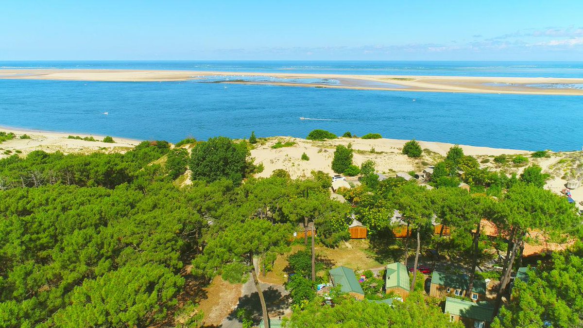 CampingDirect's tweet image. Un peu de soleil ☀️ pour ce #jeudiphoto avec le camping Capfun le Petit Nice en Aquitaine ! 
Psst... En plus c'est proche de la @laduneduPilat 👇