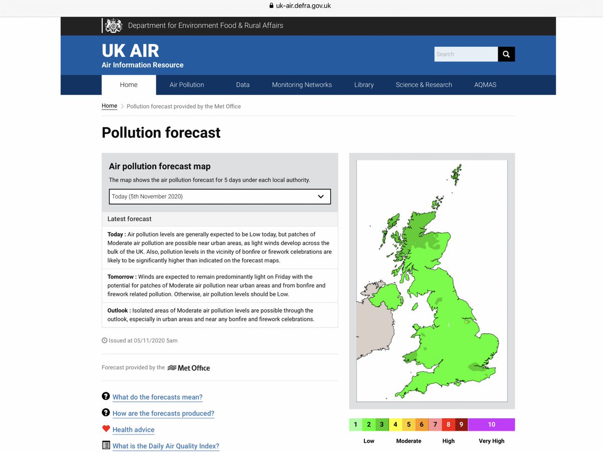 MODERATE or HIGH particle  #AirPollution forecast for London tonight as winds slow and turn easterly. Seriousness of episode depends on number of private bonfires and fireworks. Please check for updates and health advice HT  @LondonAir  @CopernicusECMWF  http://londonair.org.uk/Londonair/Forecast/
