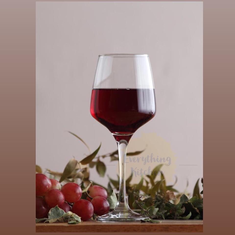 ekitchenug's tweet image. Wine Glassses(4) at UGX 34,000 available.

You can order via DM, WhatsApp +256758788512 or website; everythingkitchenug.com

#everythingkitchenug #hostessentials #kitchenessentials #winelovers