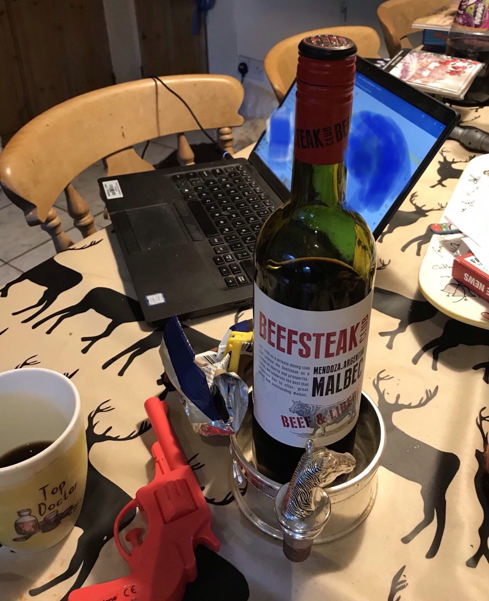 cclipsham's tweet photo. #Lockdown2 Day 1 #workingfromhome All going well so far #goingwellsofar #wfh #lockdownUK https://t.co/txvhYRFhZl