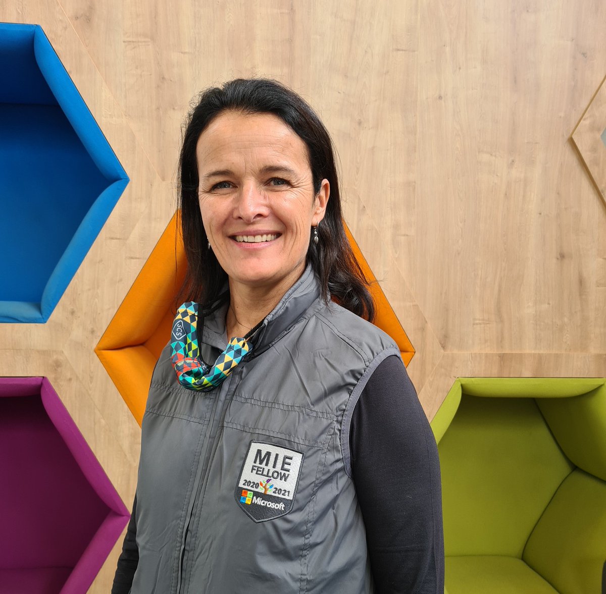 ChanilleViviers's tweet photo. @MicrosoftEDUSA selected me as an MIE Fellow for 2020-2021! Thank you #MSFTEduSA for the recognition. Looking forward to another year of collaboration and professionl growth. #MIEExpert #MIEFellow #EducationChangeMaker. https://t.co/3IInxckoTl