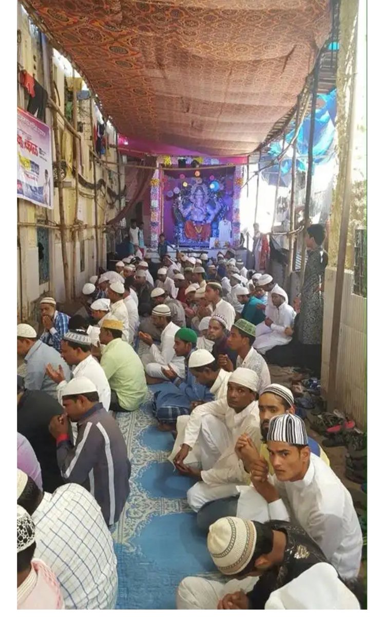 CommunalAn's tweet photo. In Mumbai Bakra Eid and Ganesh Chaturthi celebrate in same pandal when members of seva sang ganeshustaav saw that the Madrasas  
Rahmitaya  could not accomodate
Their devotees who had turned up their prayers they offer their pandal so pray in peace https://t.co/TCoYebzeqV