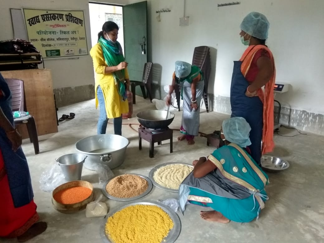 skill_green's tweet photo. Food Processing is a popular course offered by Haritgram #GreenCollege (HGC) and especially relevant for rural women entrepreneurs. HGC is based in Deogarh, #Jharkhand and is hosted by @avf_india Umadevi #entrepreneur shares her experience with Haritgram. https://t.co/hwjnfX9sJs https://t.co/wC5FiOQkR2