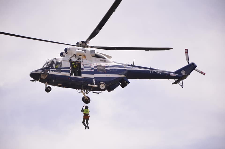 OscarRomeoUG's tweet photo. Our Uganda Police is fast expanding and acquiring modern skills to protect and rescue anyone during any most difficult situation.
#SecureUganda https://t.co/FoAXjUSysW