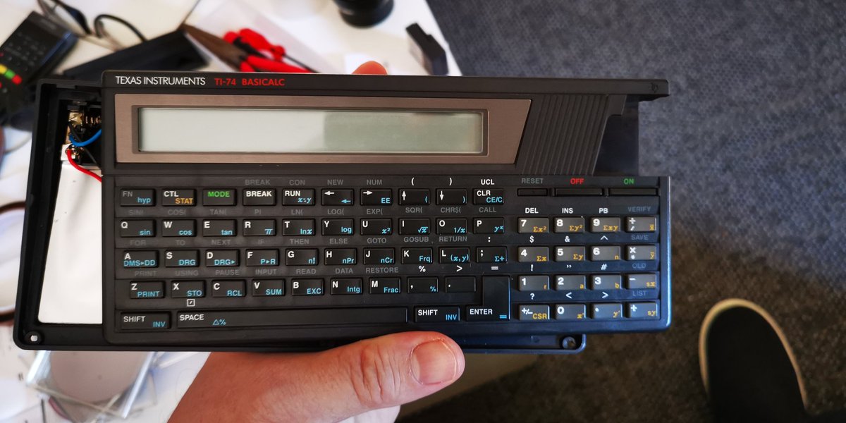 swartz_de's tweet photo. Finally managed to get one of these not branded by one of the many insurance companies that used them with custom software ROMs. Somewhat corroded battery terminals, but if it turns out it doesn't work, I have two donor systems to Frankenstein it to. #ti74 #basicalc https://t.co/s7y18ZuTJx