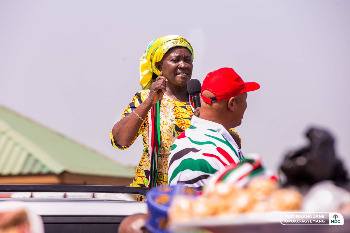 NJOAgyemang's tweet photo. Some scenes from my two-day campaign tour of the Savannah Region. 
I assured the chiefs and people of Sawla, Tuna, Kalba, Bole and Bamboi that the next NDC government will be a government for all, not just a select few. 

#JMandJane2020
#JohnAndJane2020
#EverybodyMatters https://t.co/JohzuhoWkF