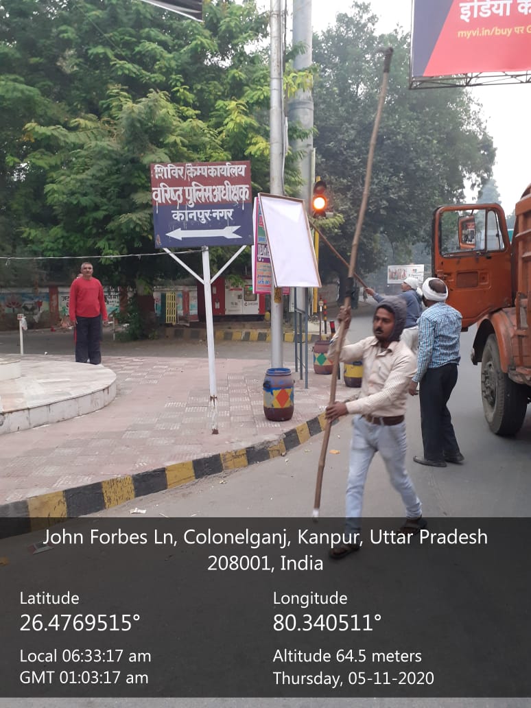 nagarnigamknp's tweet photo. #ULB_Code_801005
#स्वच्छ_सर्वेक्षण_2021
नगर आयुक्त महोदय के आदेश के अनुपालन में आज "अवैध विज्ञापन हटाओ अभियान "चलाया गया । अभियान के अन्तर्गत 486 कयासक, 27 कटआफ बोड॔, 117 क्रासरोड बैनर हटाये गये । @nagarvikasup @ulb_up @UPGovt @mayorkanpur @CMOfficeUP @SwachhManch https://t.co/Ss16LTM2OK