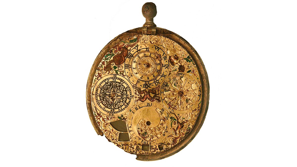 Very few examples of Elizabethan and early Stuart jewellery in England have survived, which makes the Cheapside Hoard an important record. It also gives us unparalleled insight into the international gem trade in an age of global conquest and exploration.