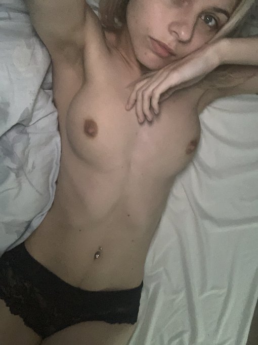 Morning all! Loads of admin to do today but atleast that means I can work in my underwear X https://t<a href="/tag/throne"class="tags"><span>#throne</span></a><a href="/tag/wishlist"class="tags"><span>#wishlist</span></a>