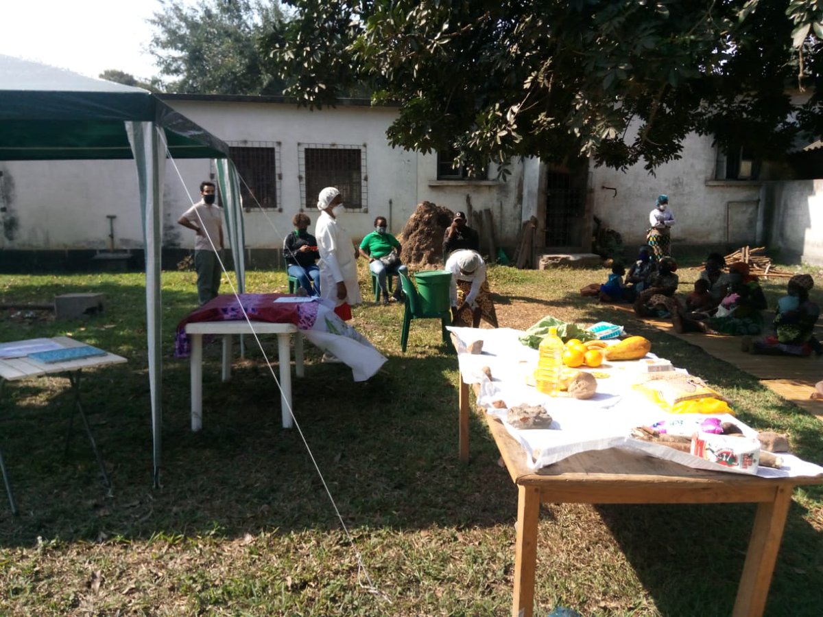 ASeS_Ong's tweet photo. Xinavane, Maputo, Mozambique🇲🇿
I nostri progetti continuano pur tra qualche difficoltà sempre comunque nel rispetto della normative anti-Covid. #consegnasementi #WomenEmpowerment
#formazione #mamme #sviluppoagricolo #pariopportunità
#agricolturasociale https://t.co/bXbt0x0xrk