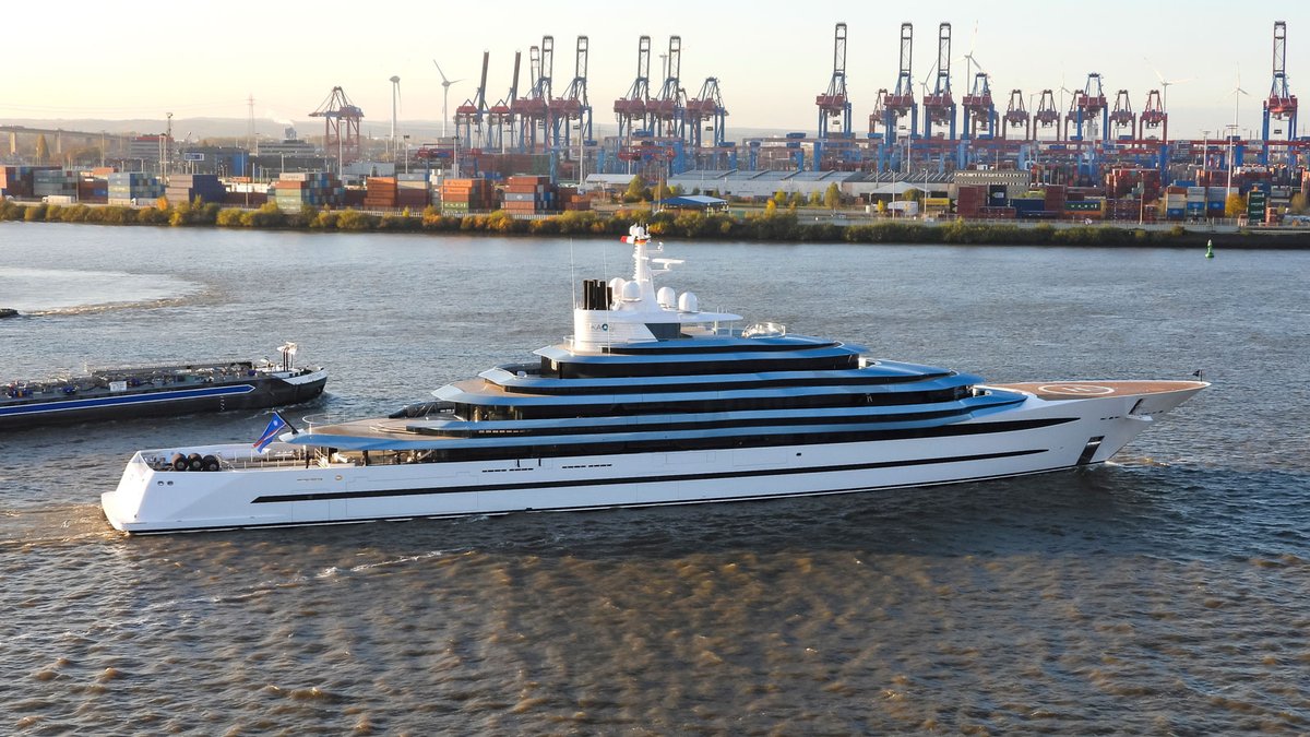 superyachts's tweet photo. Oceanco's superyacht KAOS, ex JUBILEE, has been redelivered following a full-scale refit at the Lurssen Blohm + Voss facilities: Take a closer look at the changes that have been made: https://t.co/s30hOBG0lL https://t.co/JQ0xrlH71Y