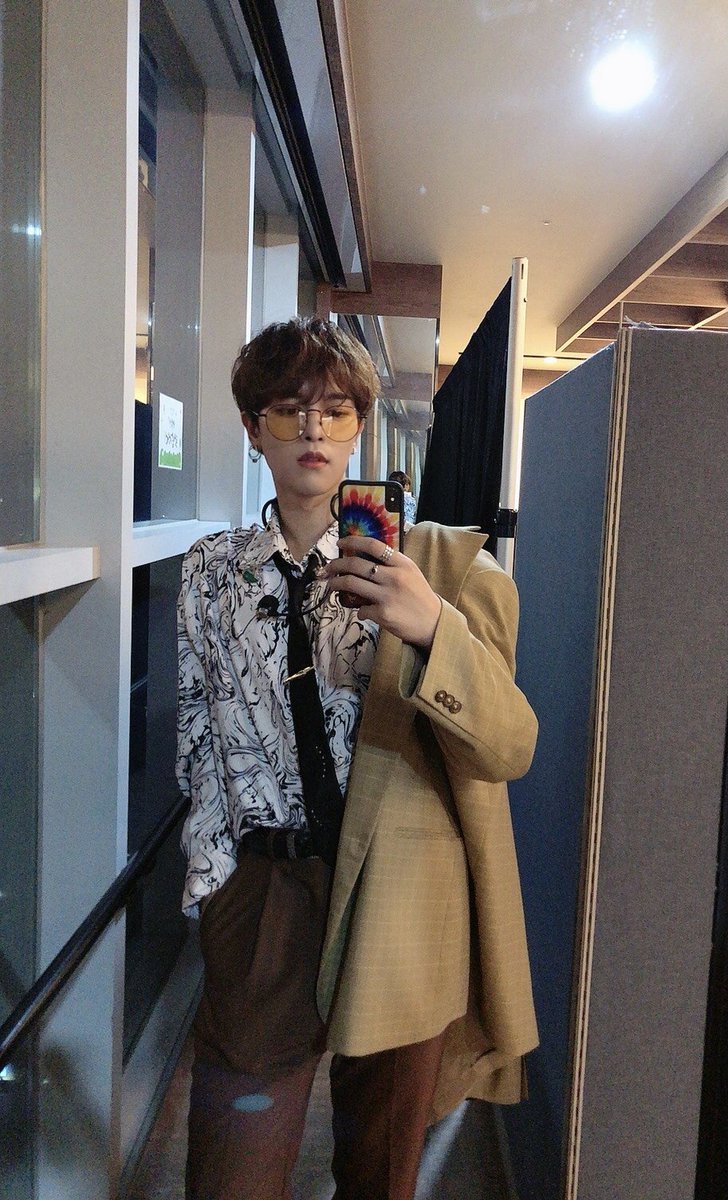 official_ONEUS's tweet photo. [#RAVN]
🌹🔥 투무니들은 라면 끓여 먹는 걸 선호해요? 뿌셔 먹는 걸 선호해요?🌞🌝 https://t.co/9YzlmrS6FA