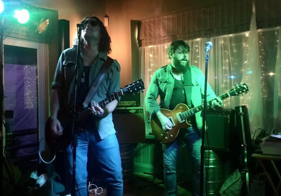 MilesCookman's tweet image. Living the dream one last time. #kellysheros #musicians #music #muso #guitarist