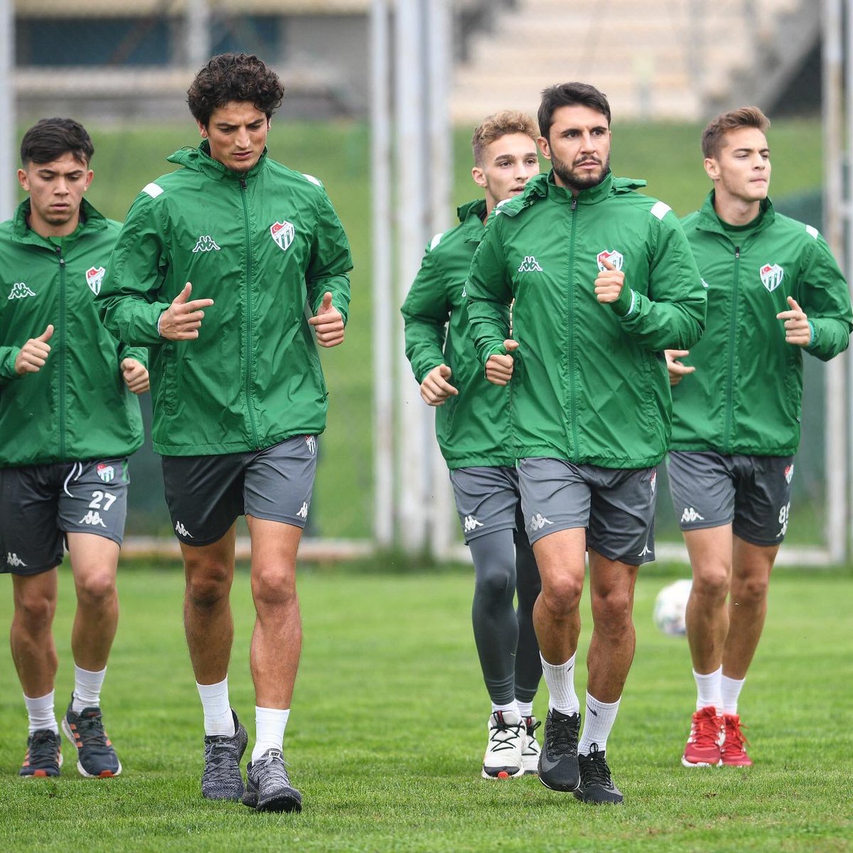 BursasporSk's tweet photo. Sabah antrenmanı ✅ https://t.co/Wvo3Y2xL3k