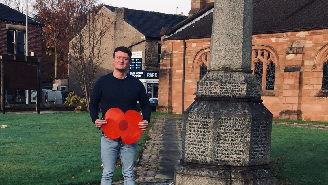 DannyFletcherUK's tweet photo. #RemembranceDay - ASHTON ❤️

HUGE thanks to volunteers for helping with lamppost poppies before lockdown, we’ve also spruced up existing poppies at local cenotaphs 👍 @WiganCouncil 

#lestweforget2020 https://t.co/S81ymfPsZ7