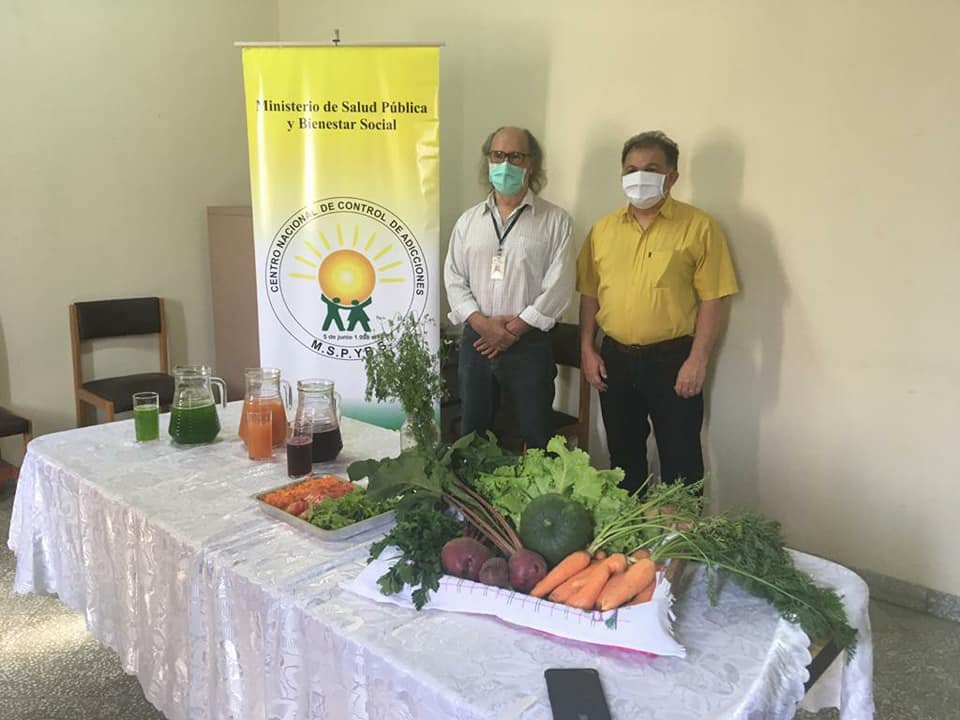 ASeS_Ong's tweet photo. #Paraguay: ufficializzazione del progetto di #Agricolturasociale, iniziato nel mese di luglio. iil progetto, reso possibile grazie al contributo della #ChiesaValdese è al servizio del CENPTRA, il Centro Nazionale di Prevenzione e Cura delle Tossicodipendenze. https://t.co/gkwqQOOHjY
