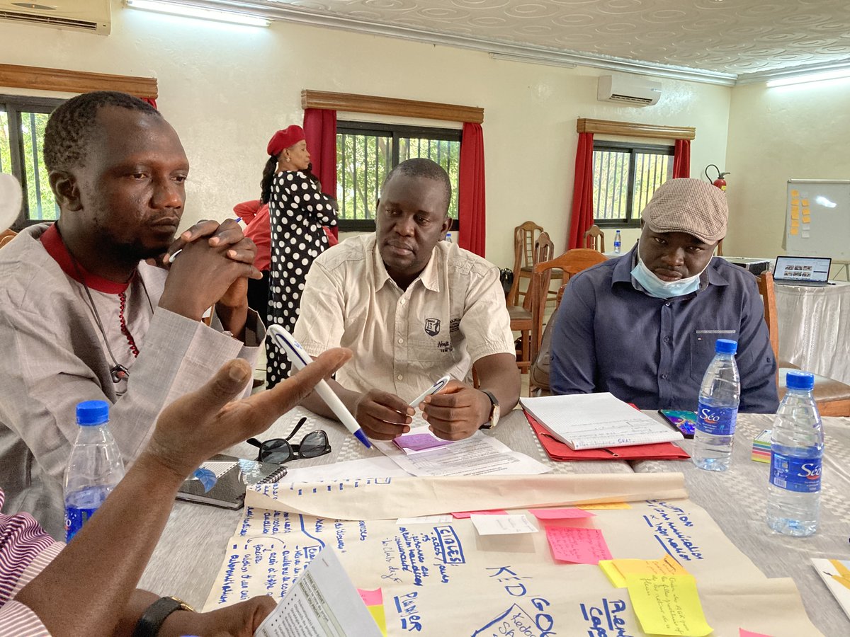 ong_raes's tweet photo. (DIRECT) : ⚡️Les participants du #Hackathon de #Kedougou en pleine incubation de projets #DSSR⏰ #ChangeLab https://t.co/XTFzTasMs4