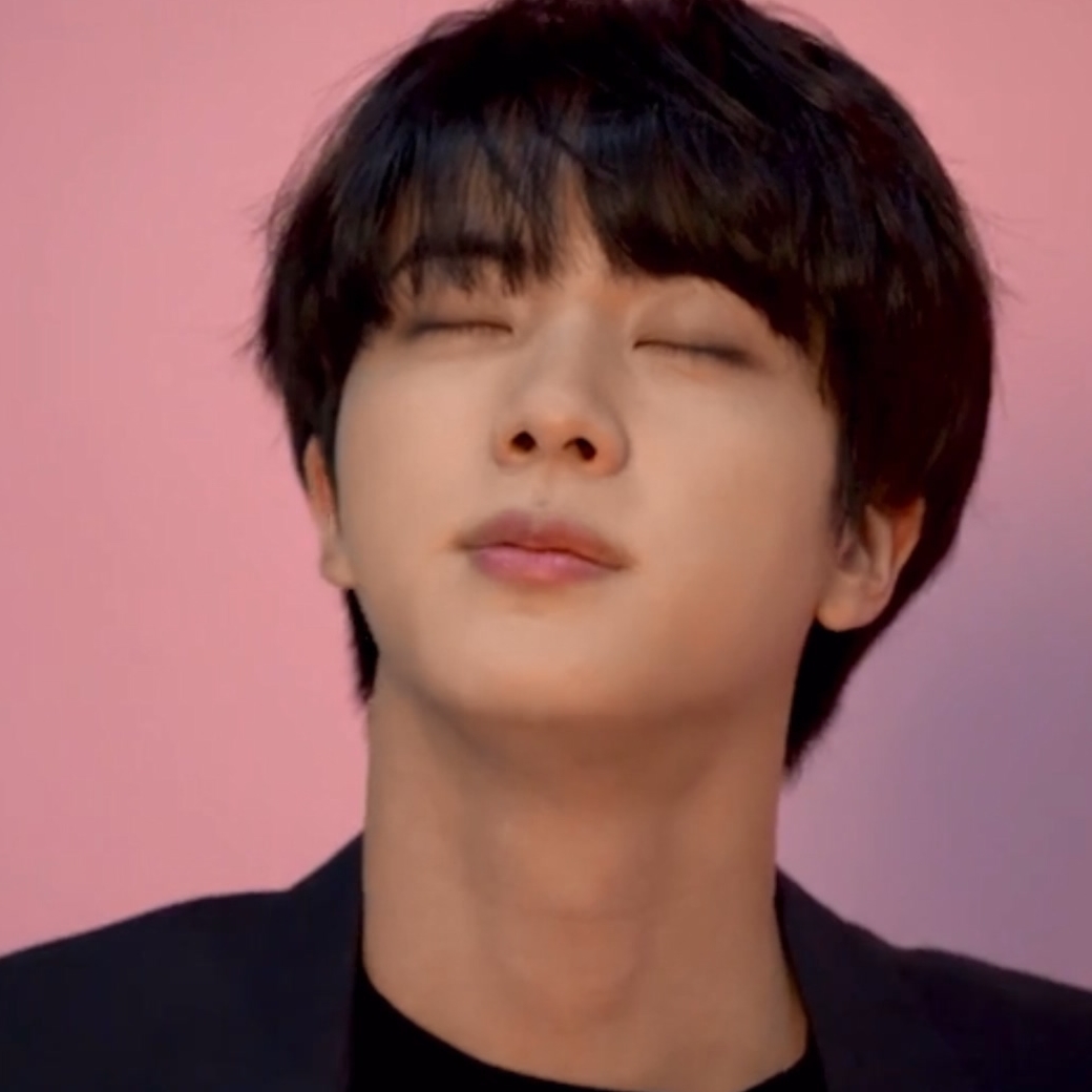 MyHappyJin's tweet photo. 눈 떠도 감아도 이쁘쥬 https://t.co/xDVsP08xhS