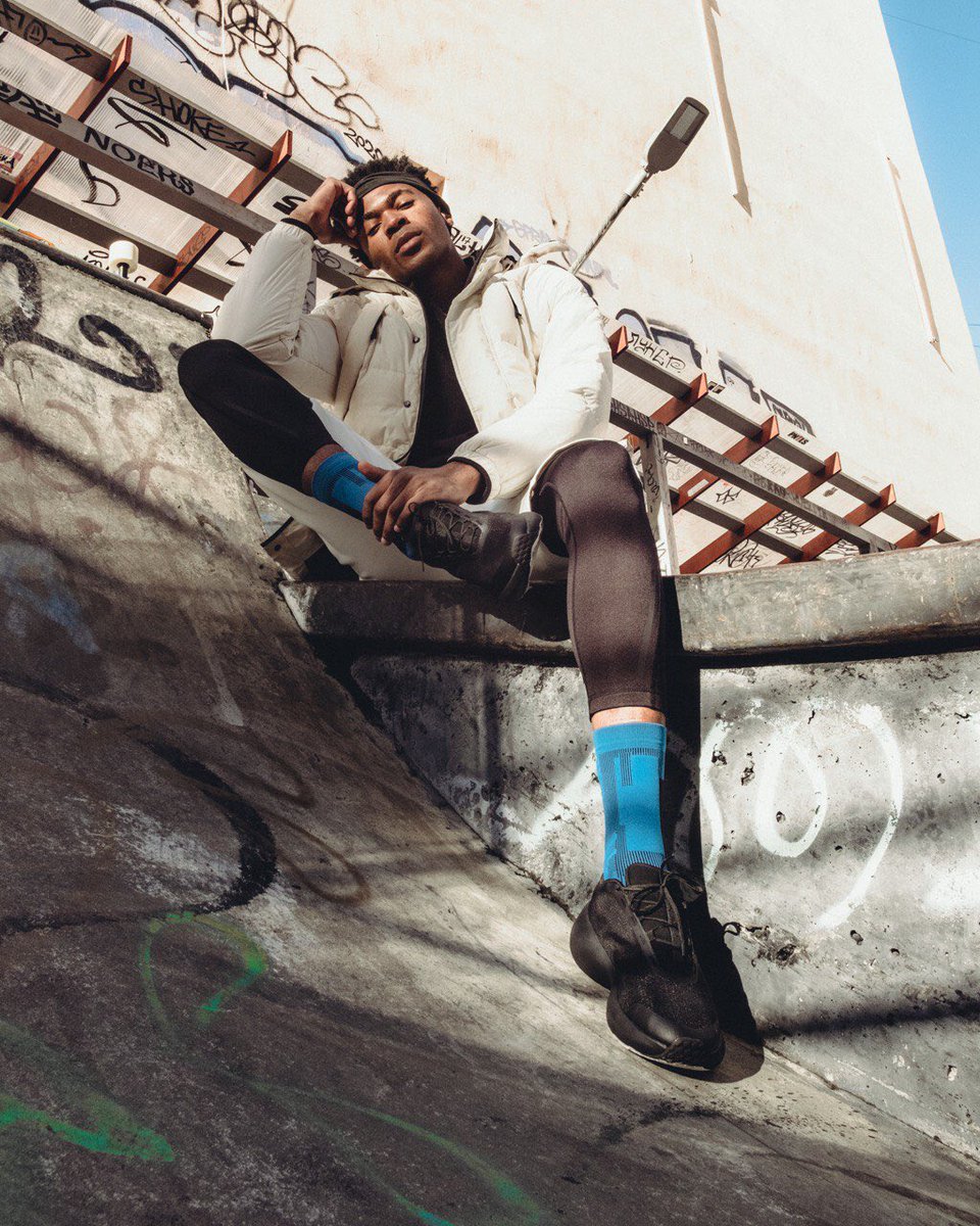 moretan_lab's tweet photo. HEEY! Technology, comfort and durability of socks are important. But don’t forget to the design and style. Today, socks are a bright modern accessory. Use unique🖤 https://t.co/De988CC1U0