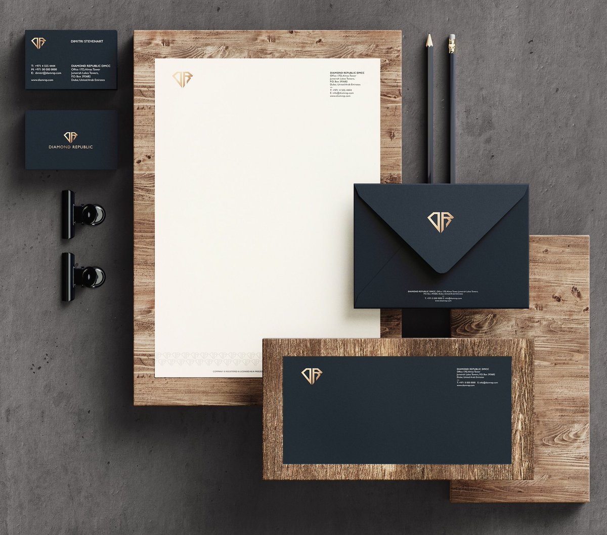 spectrum_print's tweet photo. Thinking of rebranding or a new logo design? This logo branding will surely help in the guidance of the development and design of their new brand image. https://t.co/DC1CX5uVZQ #branding #logoguide #logobranding #styleguide #businessowner #logo #entrepeneur #owner #company #guide https://t.co/sscfC9ecJJ