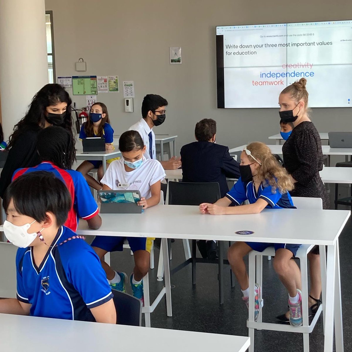 PruettGiles's tweet photo. The power of listening is an important attribute in developing trust with your students. Great session with Arcadia Student Leaders as they reviewed the school values yesterday. Super way to start the month of positivity. #arcadiaschool #lifelonglearning #khda https://t.co/1x9HiFOHjX