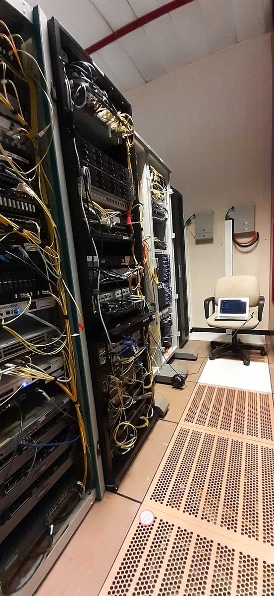 AS43100 - France-IX Lyon tweet media