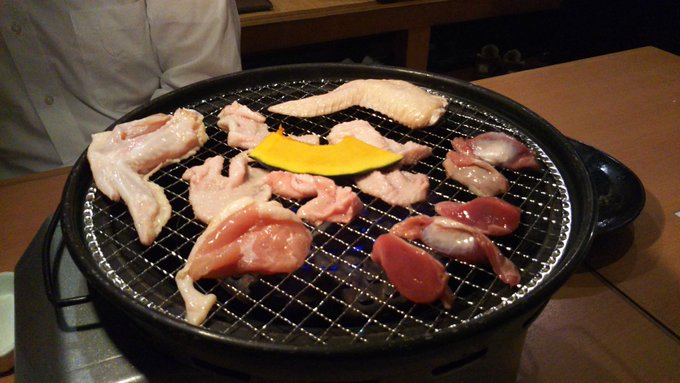 肉をね焼くのですよ('・c_・`) 