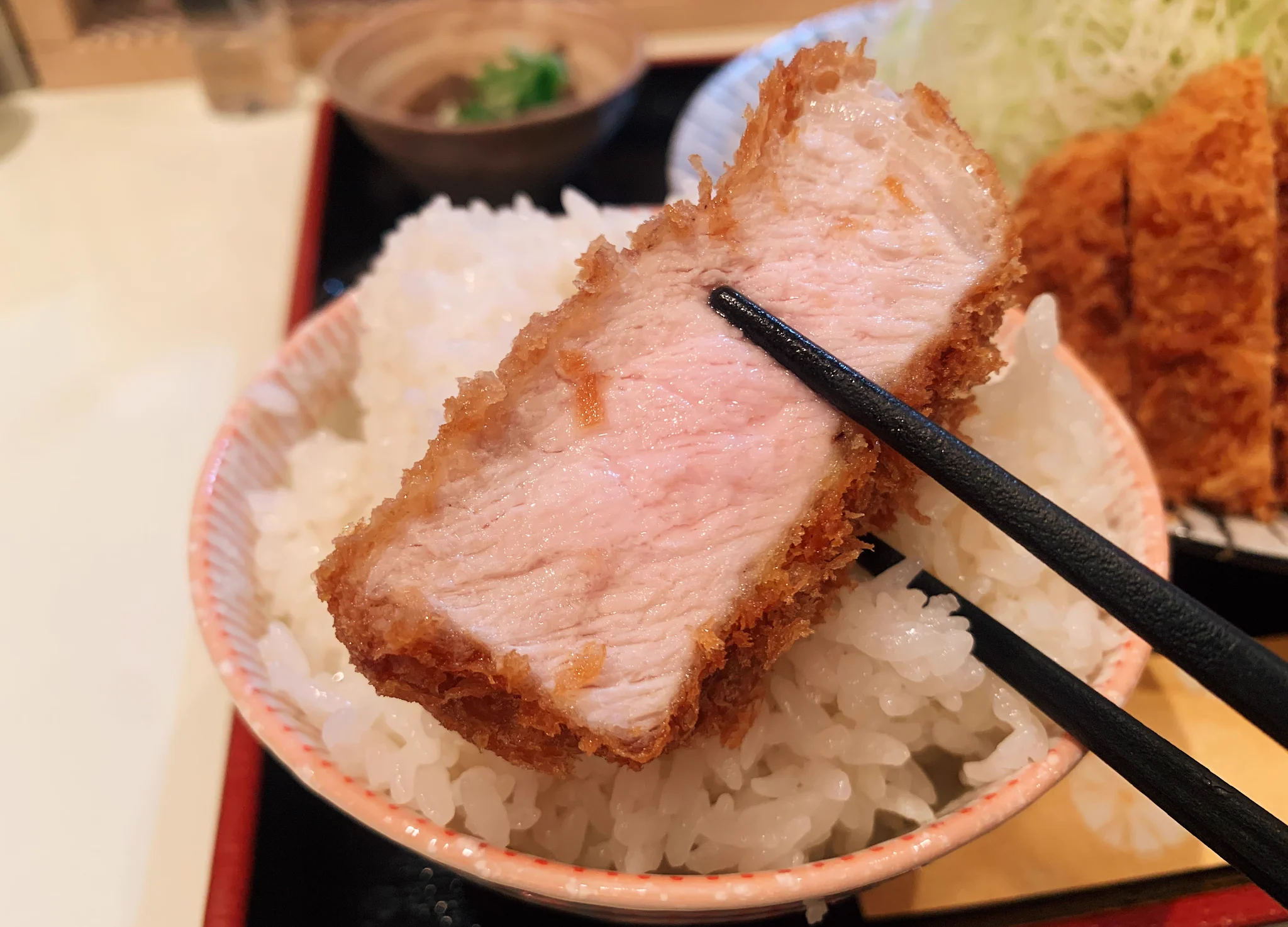 群馬のブランド豚「嬉嬉豚」とんかつ店！池袋駅から徒歩8分