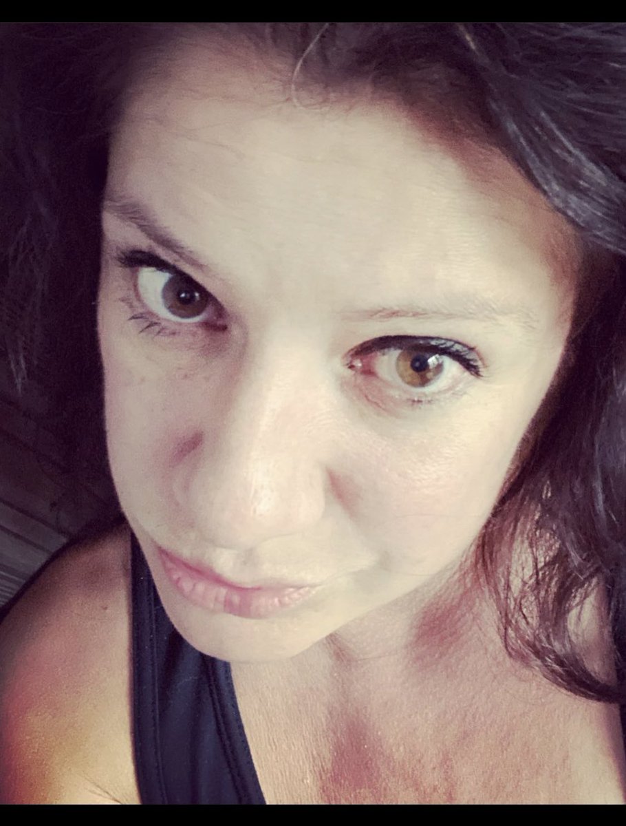 HeidisAdventure's tweet photo. When you get a little sassy and kinda bad Assy https://t.co/Zlk8Pp8Irw